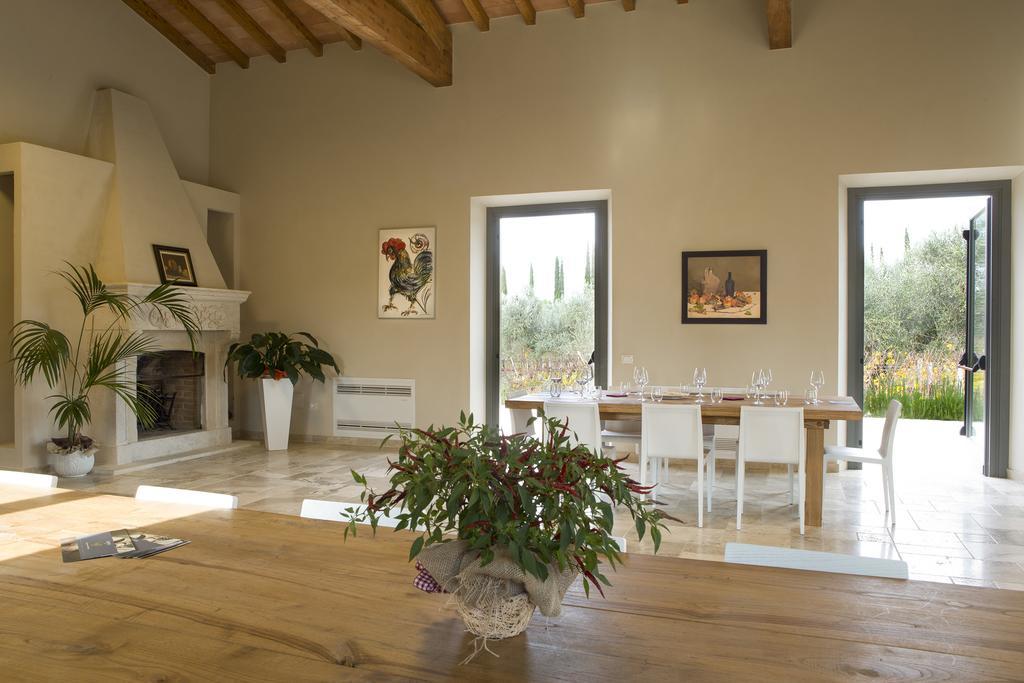 Agriturismo Tra Gli Ulivi, Chiappini Winery Bolgheri Exterior foto